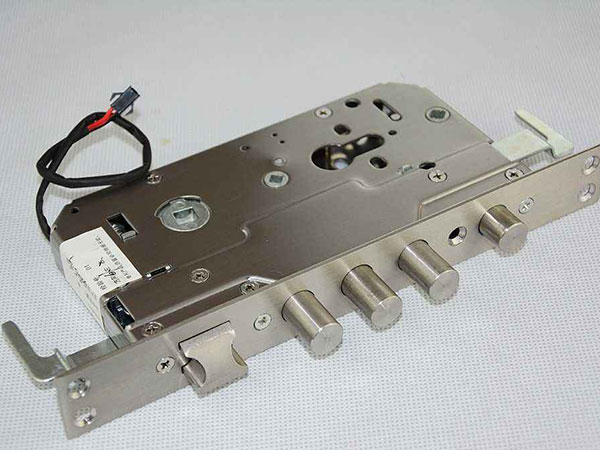 荥经24小时上门开锁公司